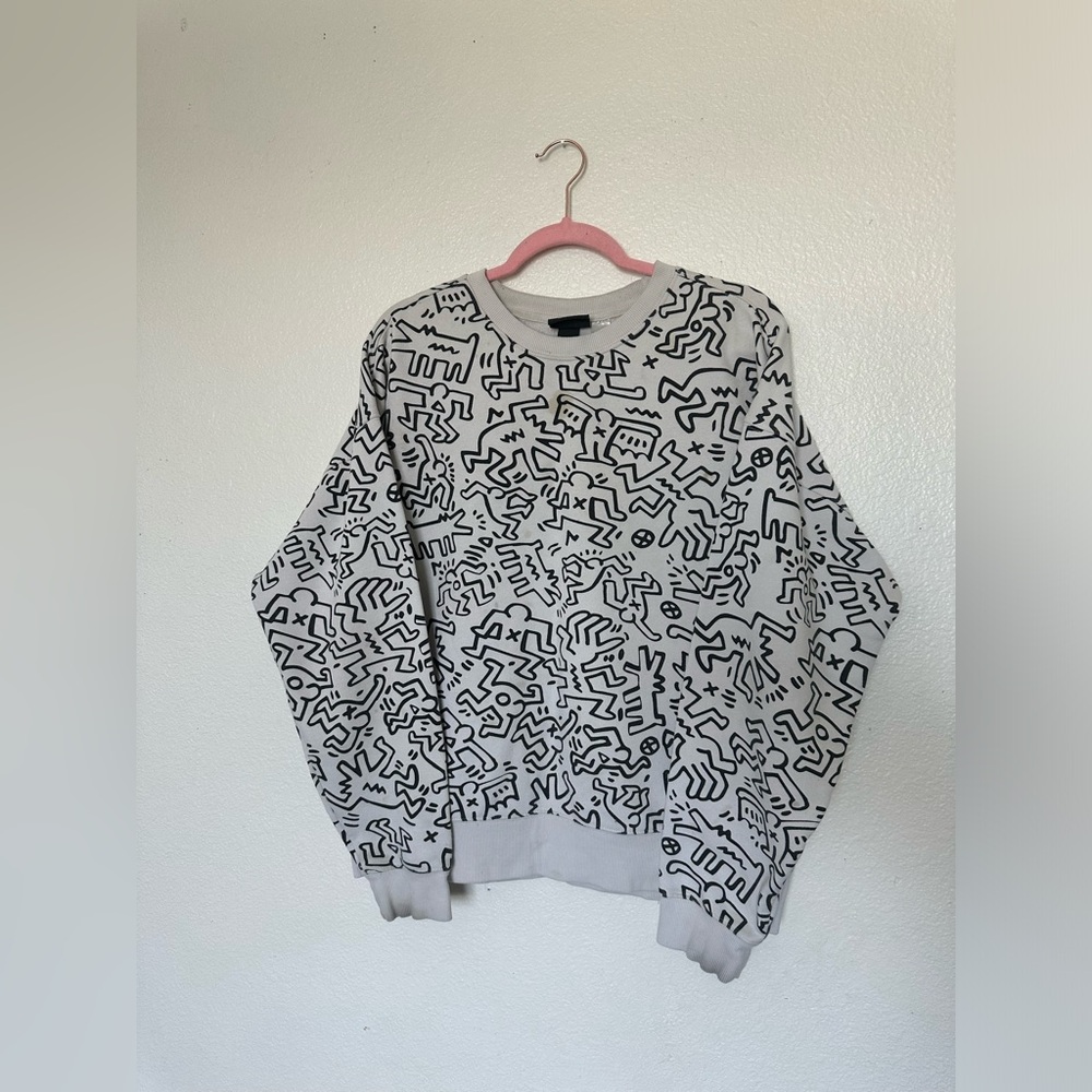 White/Black abstract crewneck